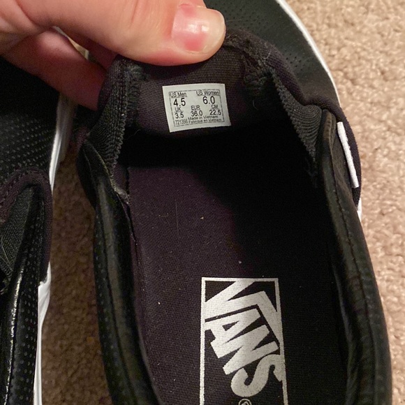 Vans Slip on Perf Leather Shoe Black - Picture 4 of 5